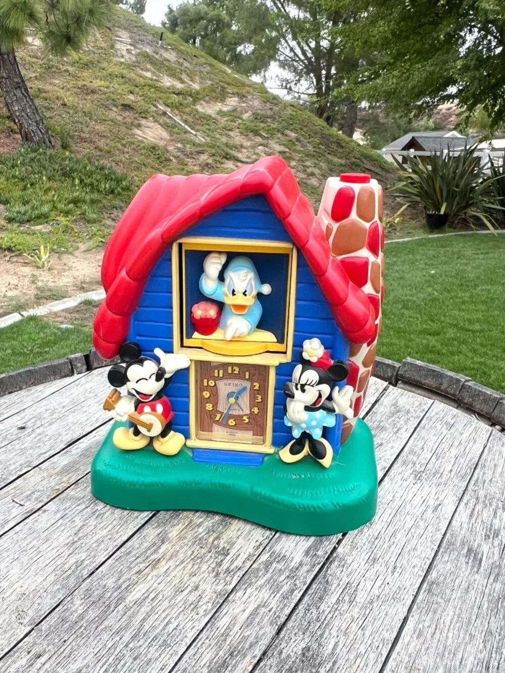Vintage Disney Mickey, Minnie & Donald Duck - Talking Clock - Seiko